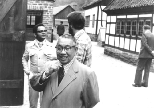 樊畿教授1978年在日本参加学术会议